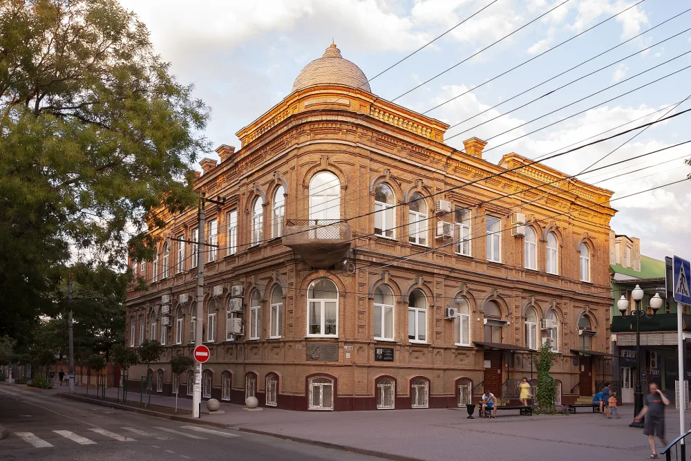 Дом купца Варварова. Здание, где размещался штаб Азовской военной флотилии