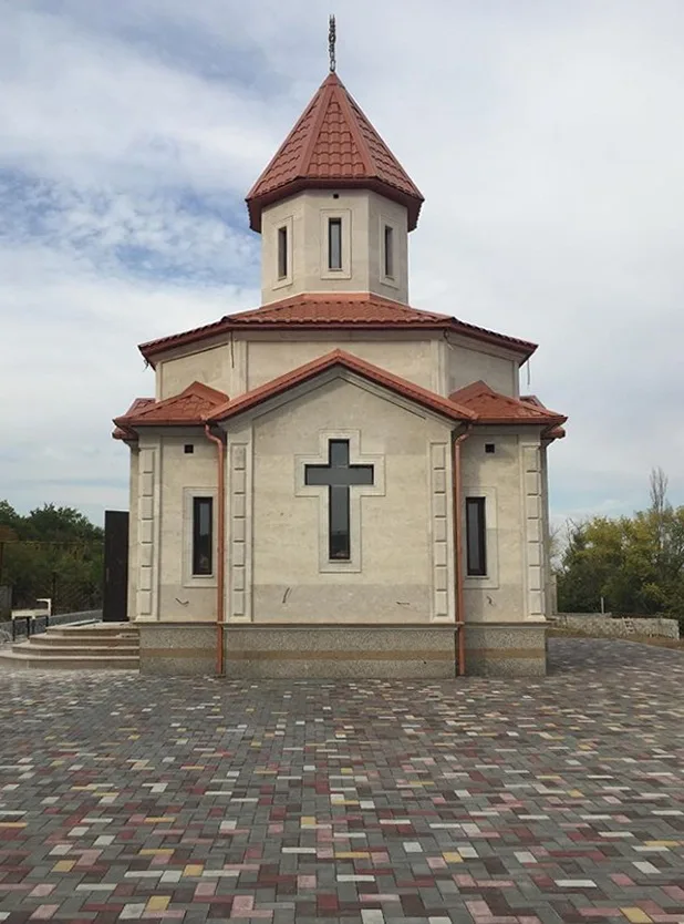 Holy Cross church