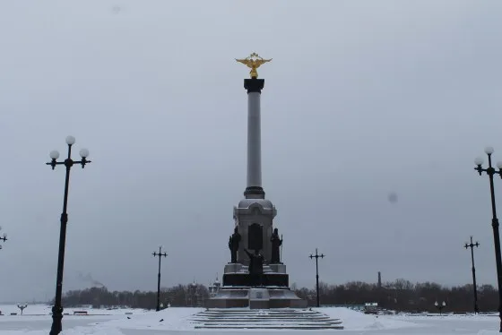 Памятник 1000-летию Ярославля