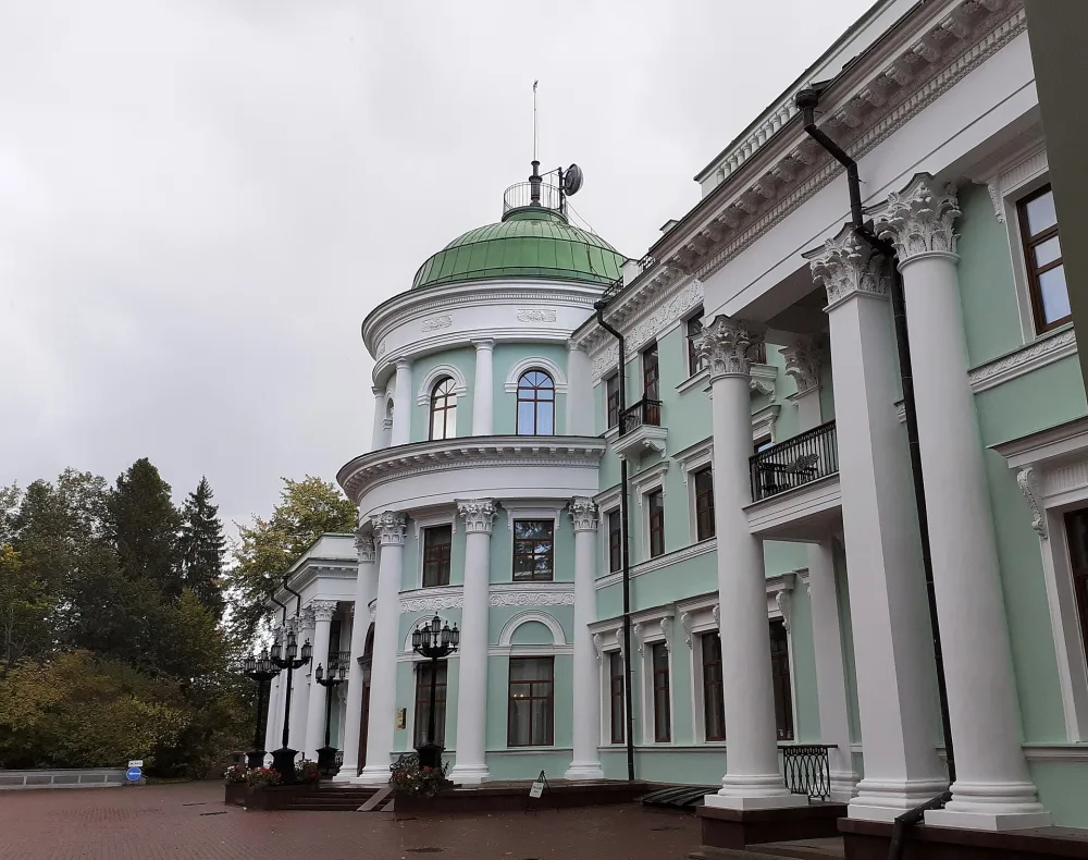 Главный дом (Льялово)