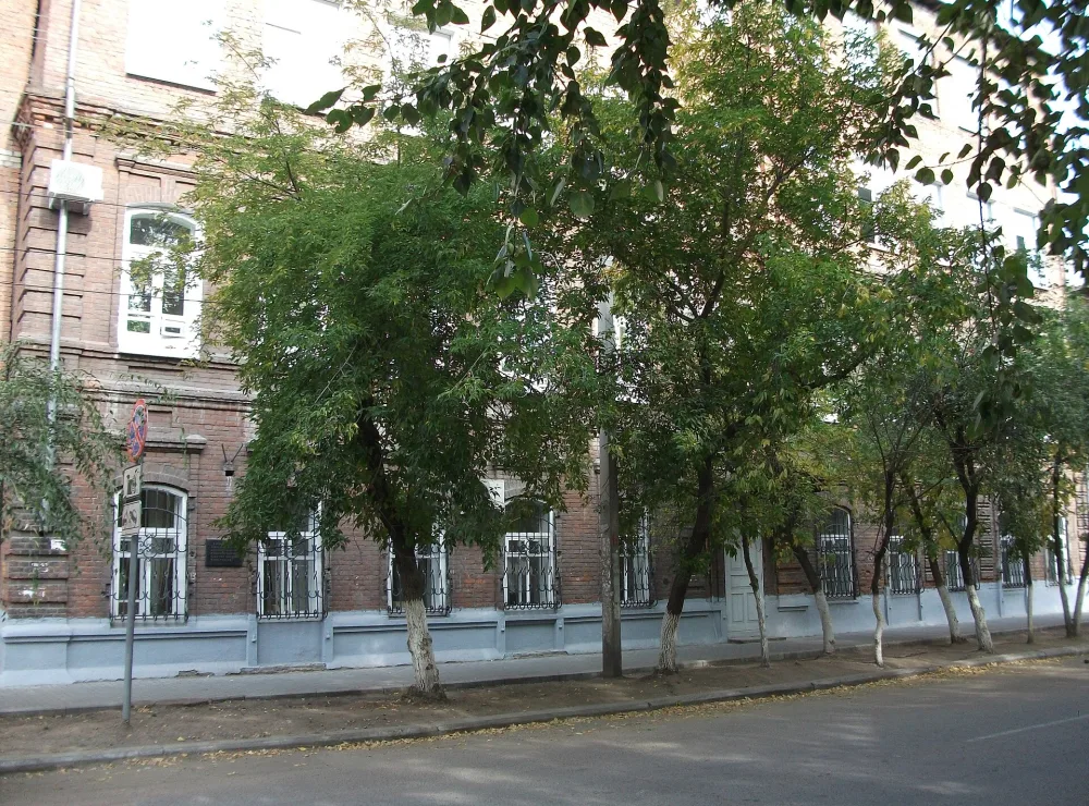 Дом, в котором размещались Прибайкальский комитет большевиков и исполком Советов Прибайкалья (Улан-Удэ)