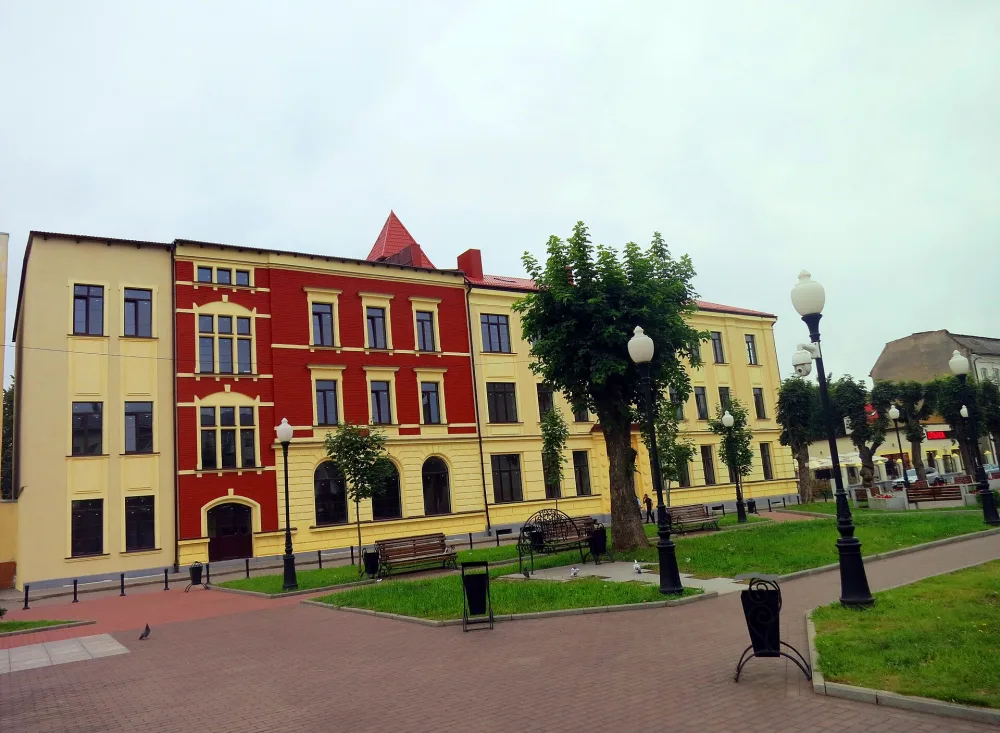 Административное здание (пристройка к Старой ратуше) (Черняховск)