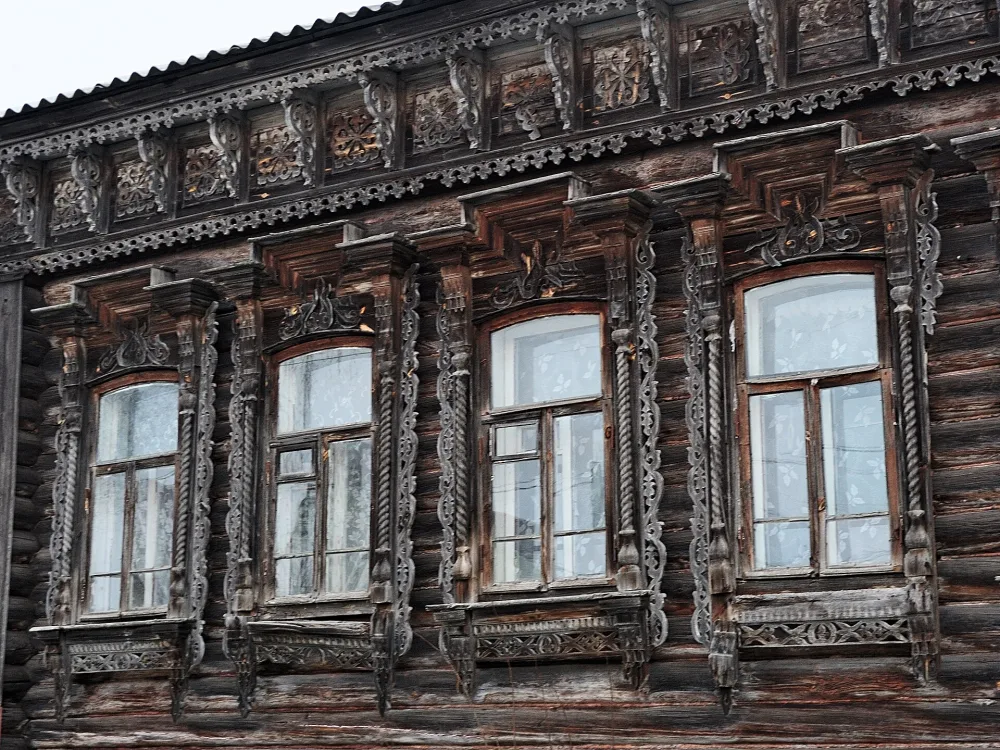 Жилой дом (Белоомут)