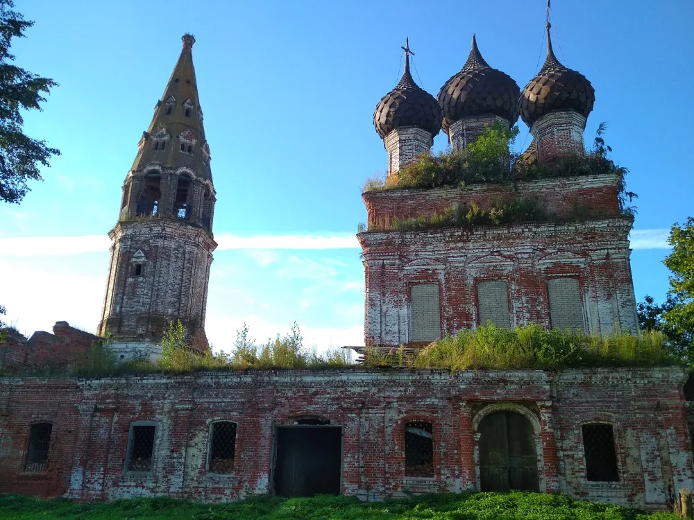 Церковь (Ёмсна)