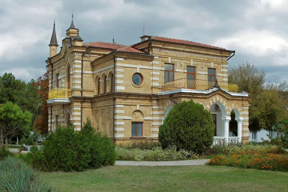Moskovskaya Street, 34 (Yevpatoria)