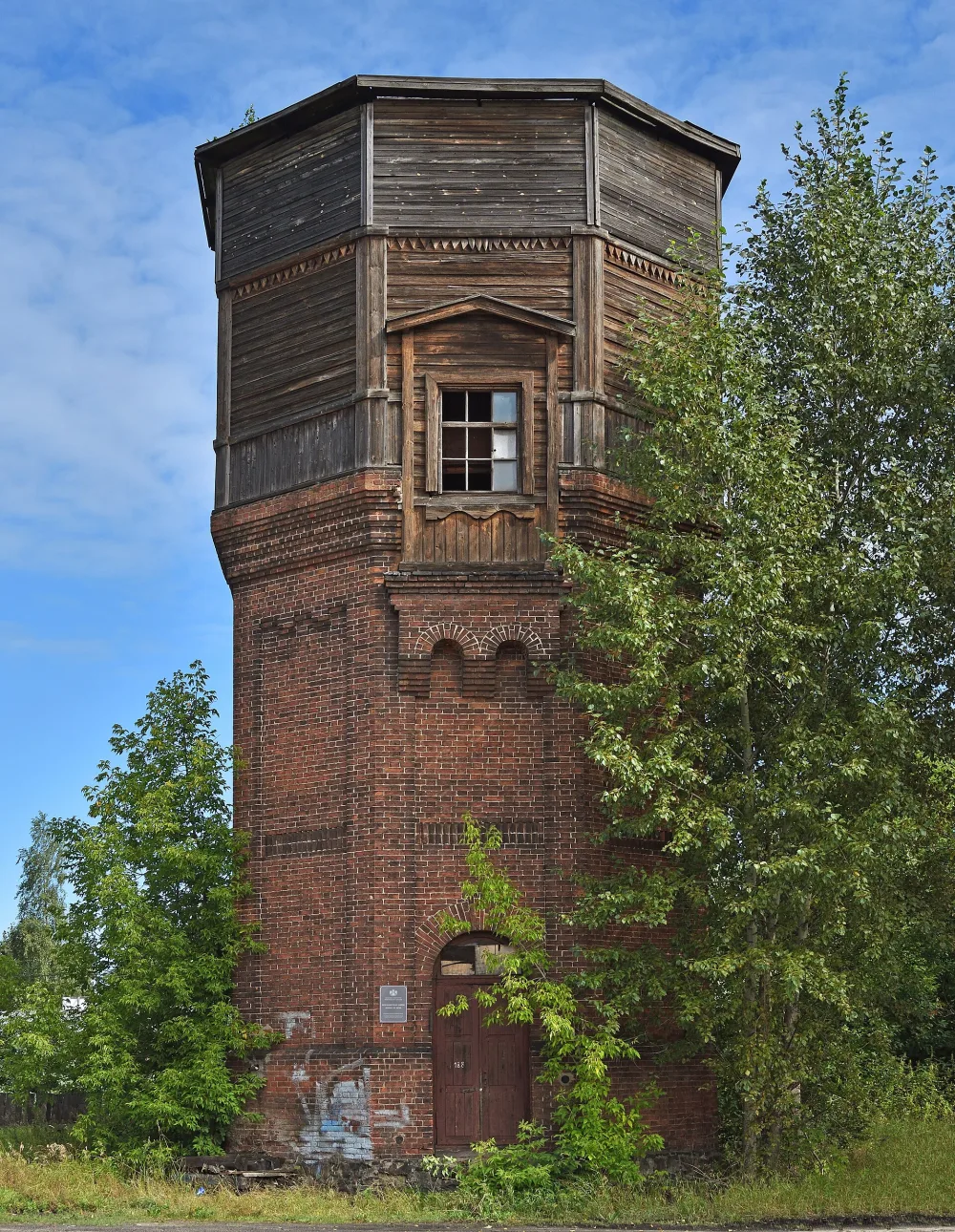 Водонапорная башня (Нея)