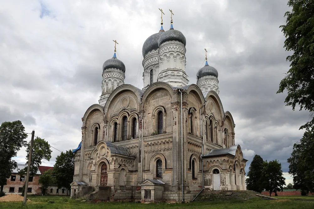 Успенский собор (Сергеево)