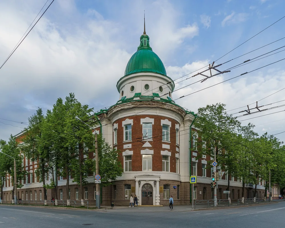 Здание губернской земской управы