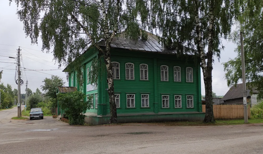 Земская больница (Кадый)
