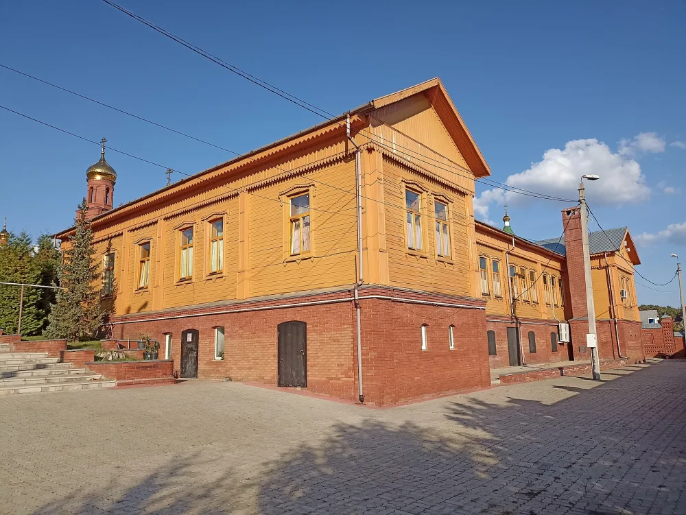 Здание школы