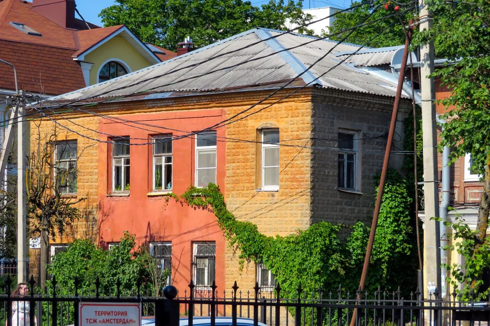 Жилой дом А.А. Богдановича (Гатчина)