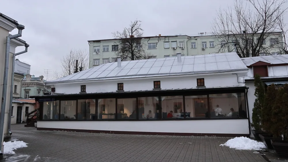Новая Басманная улица 23а c4, Службы южные