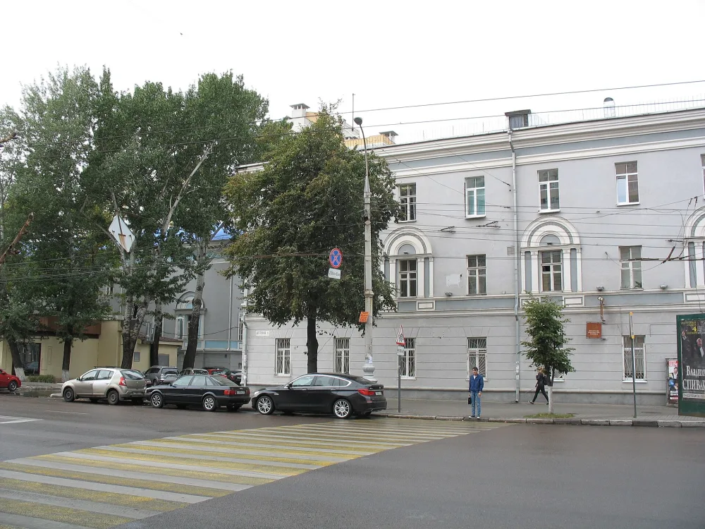 Комплекс зданий губернской земской больницы с домовой церковью
