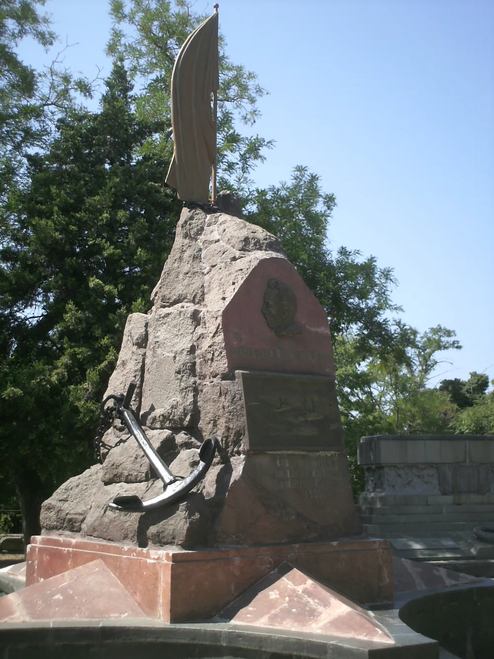 Кладбище Коммунаров