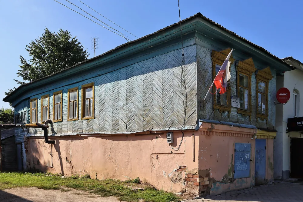 Жилой дом с лавкой (Ильинское-Хованское)