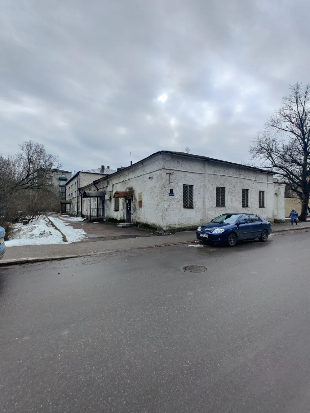 Жилой дом со службами (Выборг)