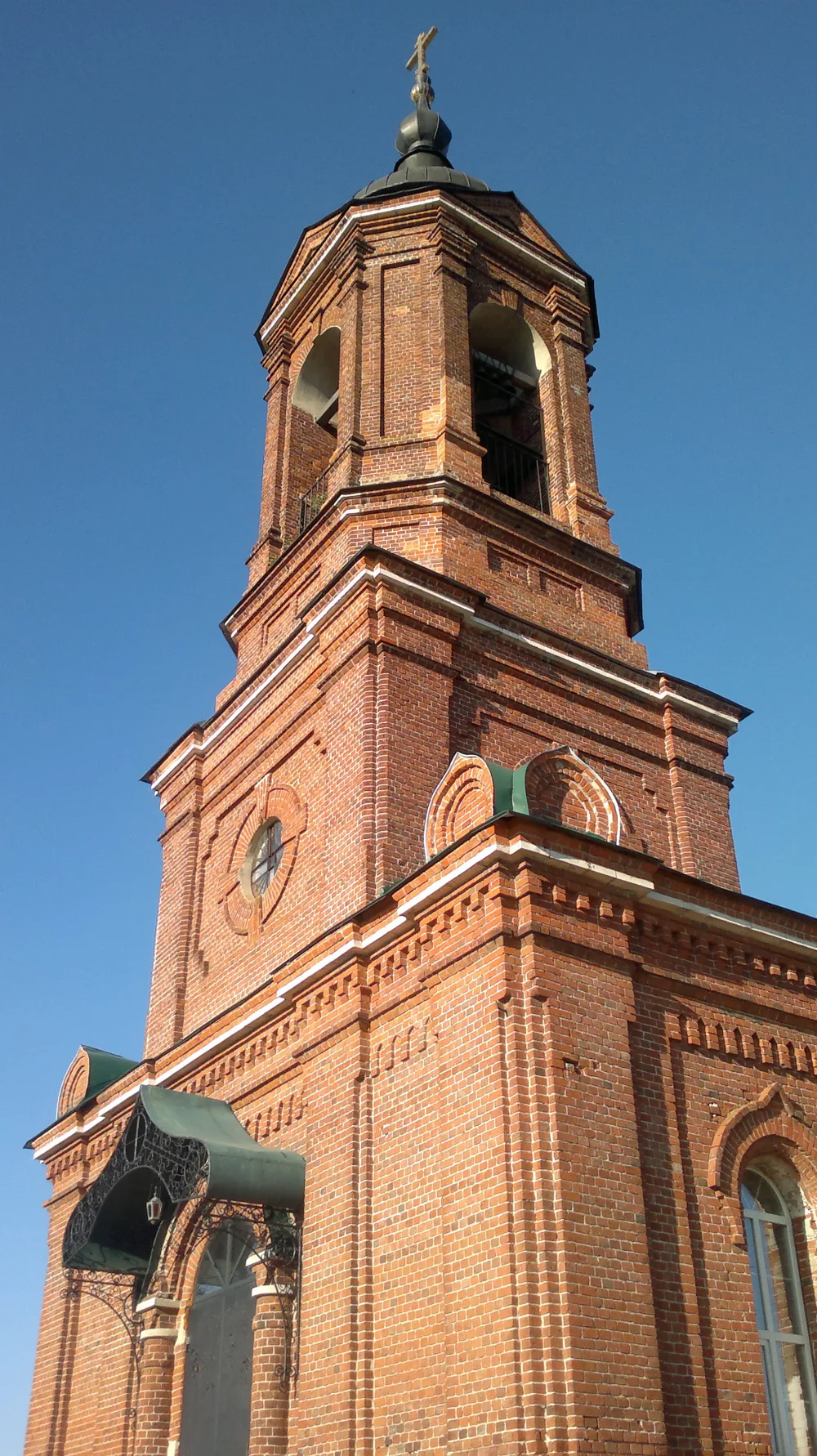 Архангельская церковь