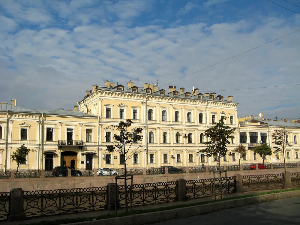 Большая Морская улица 61, Усадьба М.В. Ломоносова