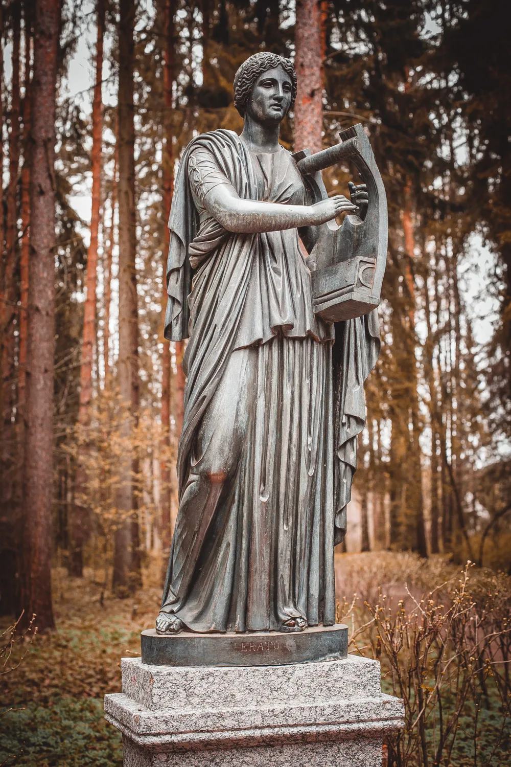 Статуя «Эрато» (Павловск)