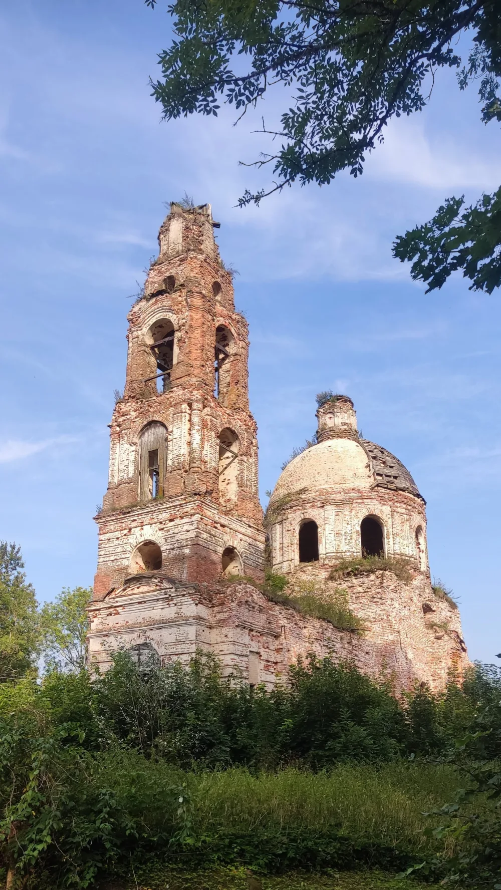 Церковь Воскресения Христова (Ладино)