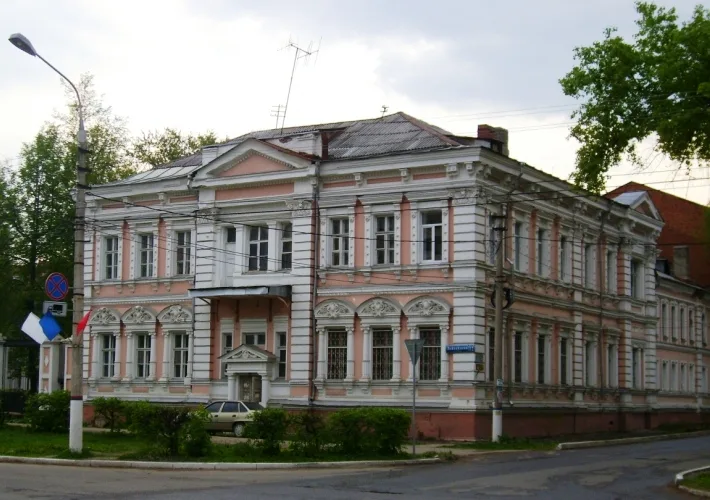 Постройка (Тула)