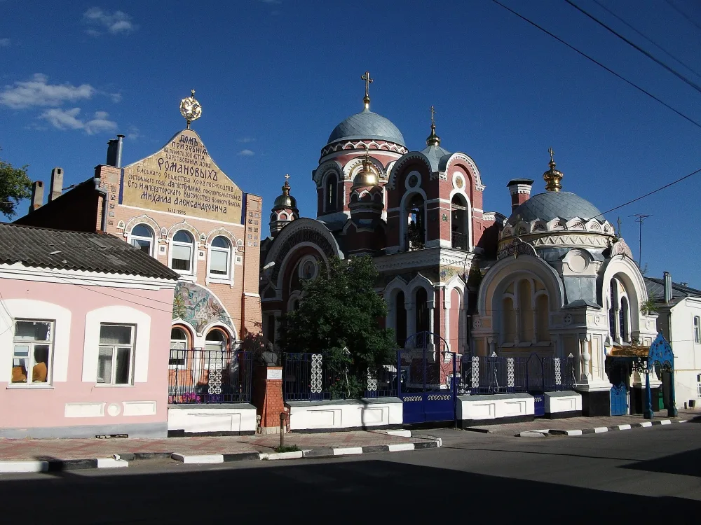 Ансамбль церкви Александро-Михайловской (Великокняжеской) и дома призрения (Елец)