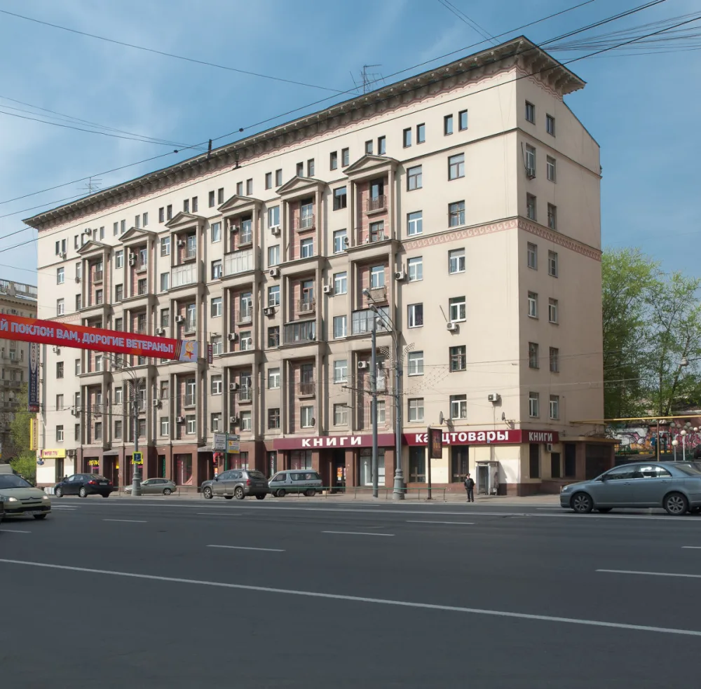 Жилой дом слушателей Академии железнодорожного транспорта