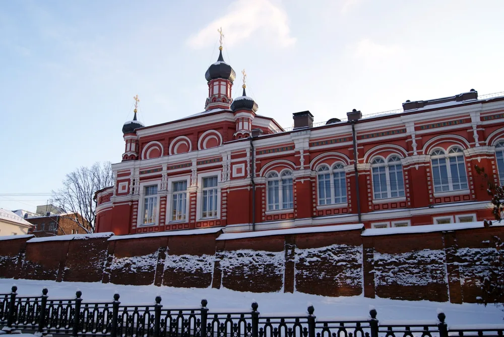 Храм Казанской иконы Божьей Матери Рождественского монастыря с трапезной и кельями (Мещанский)
