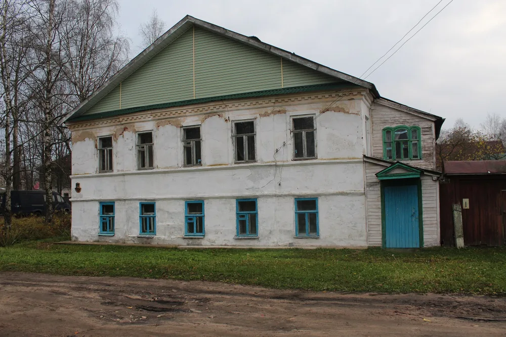 Дом Трошневых (Осташков)