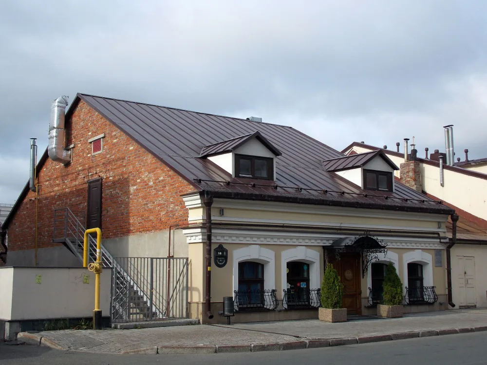Торговые ряды (Казань)