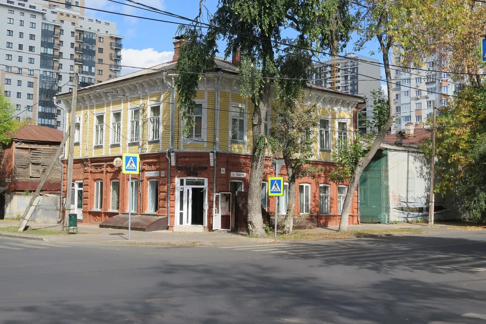 Дом Фокиных на углу Садовой улицы