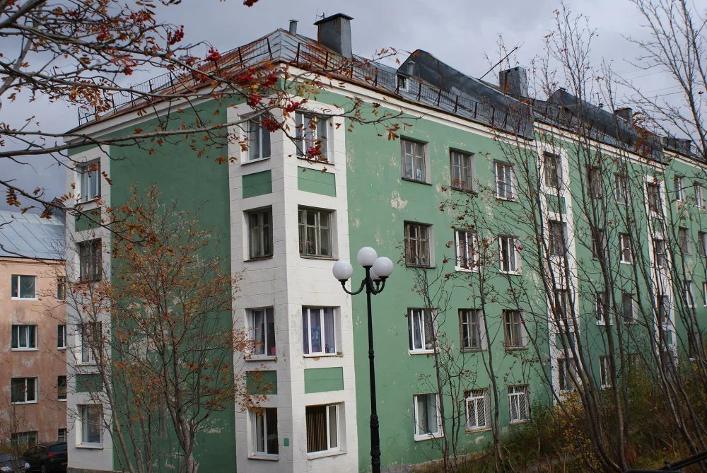 Дом, в котором в 1933-1935 гг. жил инженер-геолог, исследователь Хибин Григорий Степанович Пронченко