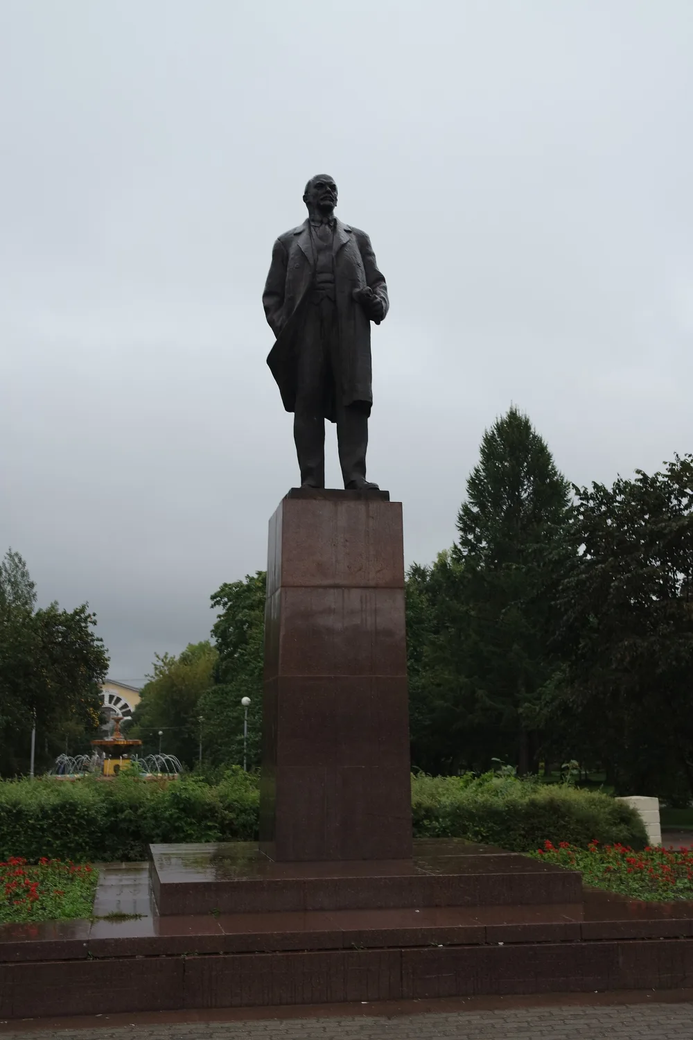 Памятник В.И. Ленину (Череповец)