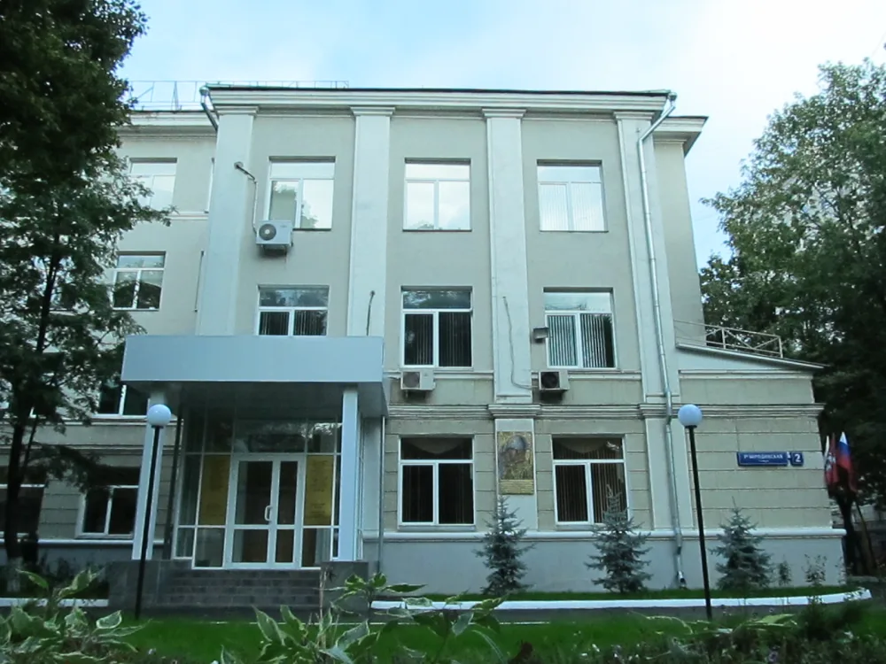 Здание школы