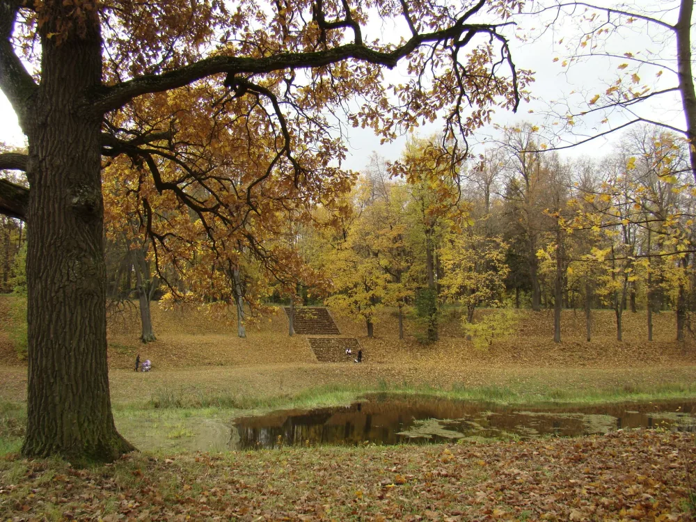Верхний Голландский сад с лестницей