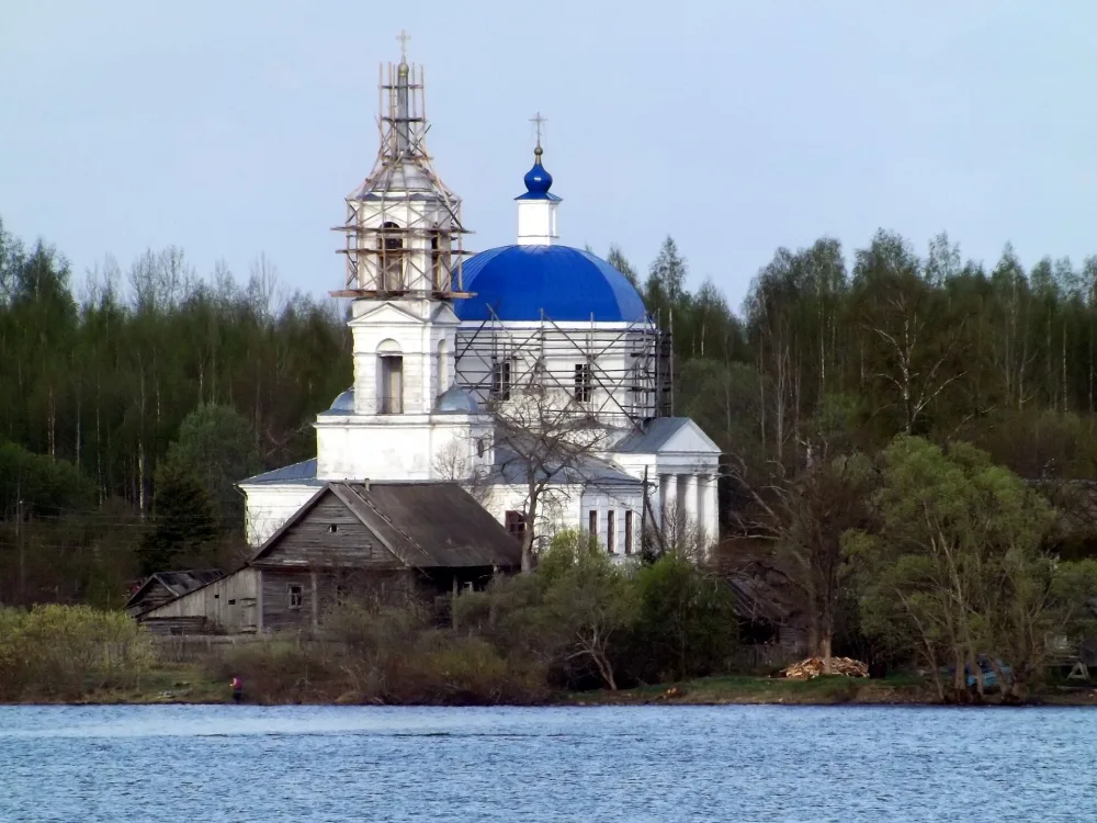 Церковь Рождества Богородицы (Вселуки)