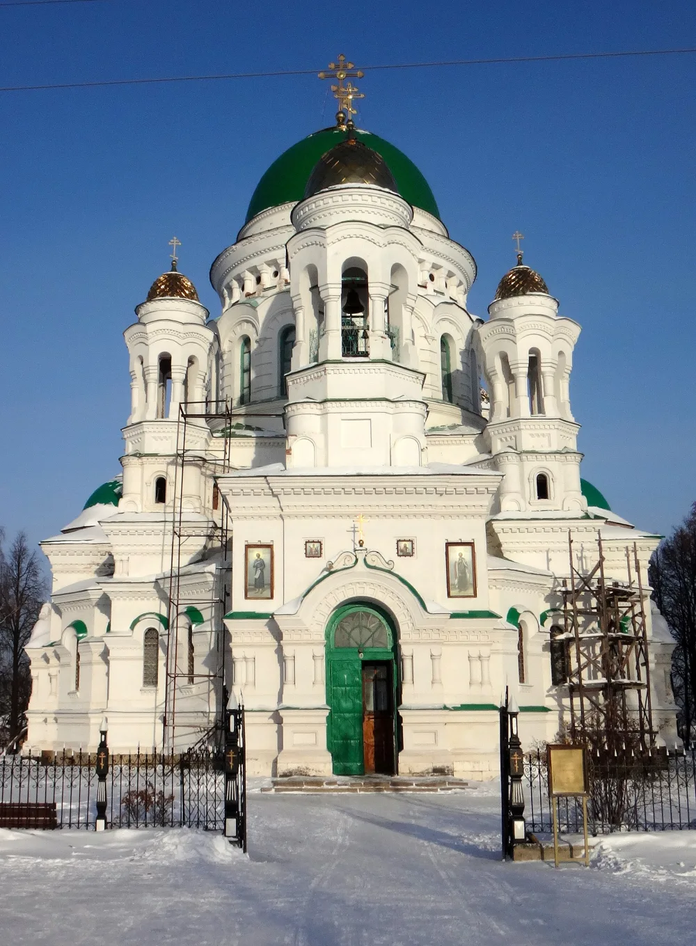 Церковь Александра Невского (Нижняя Салда)