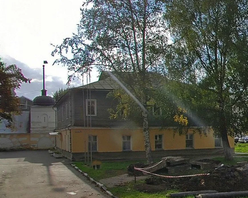 Здание монастырской гостиницы (Великий Новгород)