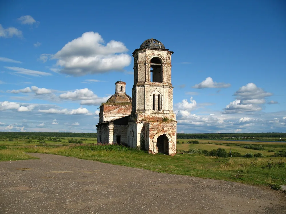 Церковь Воскресения Христова (Туръя)