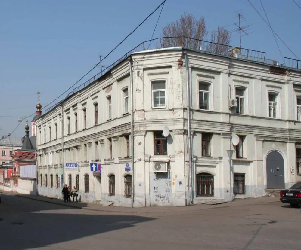 Дом Ярошенко