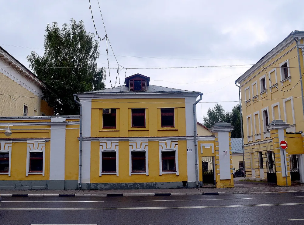 Флигель восточный (Тверь)