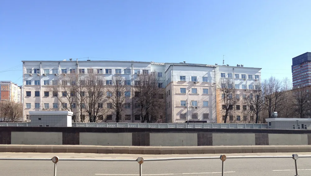 Балтийская улица 8
