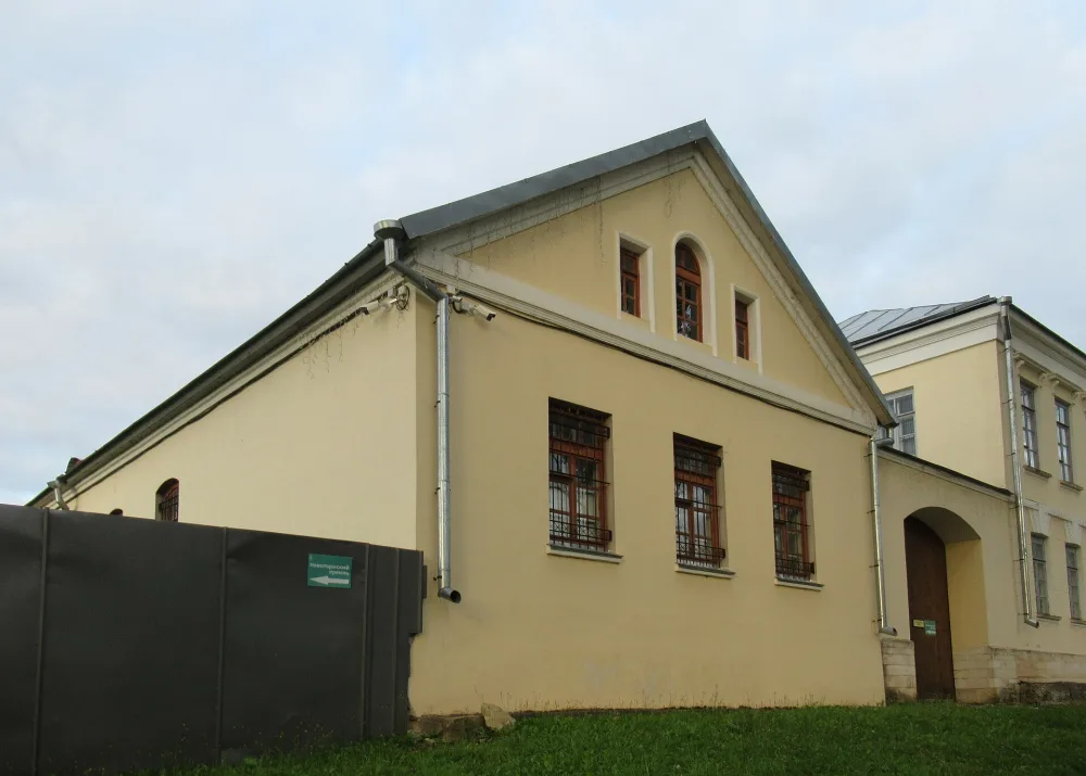 Флигель (Торжок)