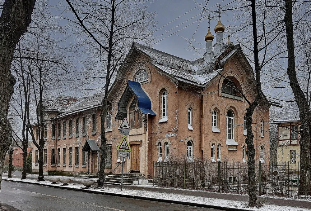 Скорбященская церковь при бывшей общине Красного Креста