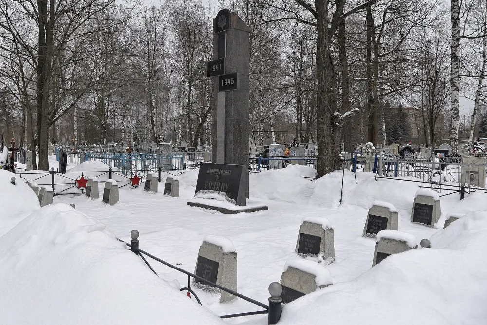 Захоронение советских воинов, умерших от ран в годы Великой Отечественной войны (Меленки)