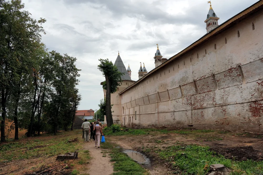 Южное прясло восточной крепостной стены (Ростов)