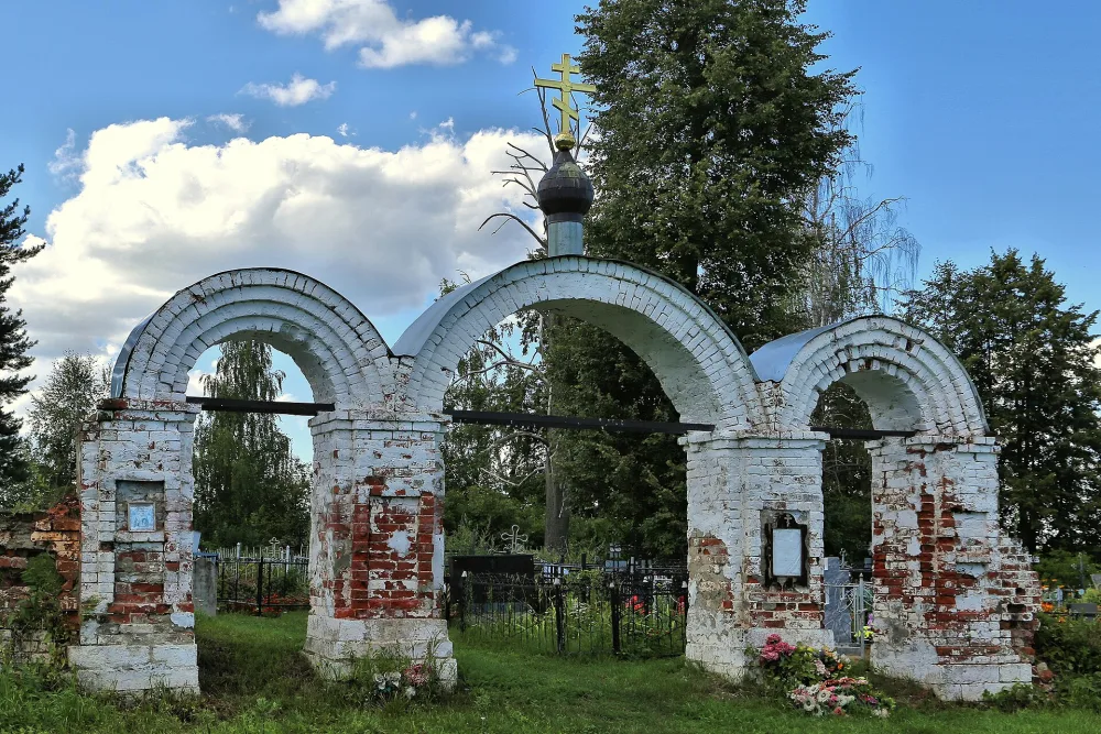 Ограда (Ступины Деревеньки)