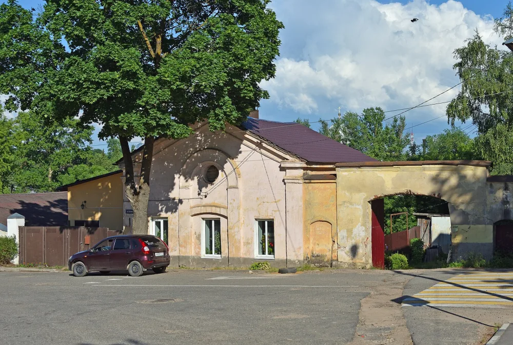 Флигель (Торжок)