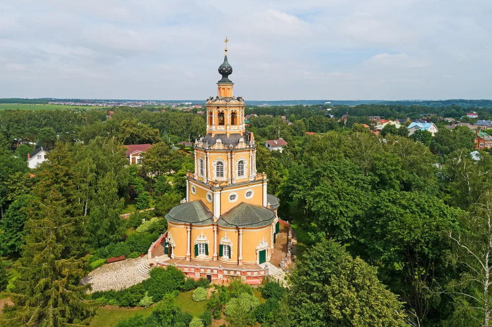 Спасская церковь в селе Уборы