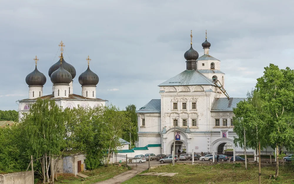 Успенский Трифонов монастырь